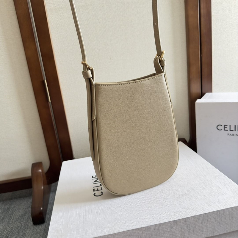Ce1i*e satchel bags